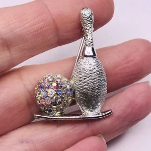 Vtg Brooch Bowling Ball Rhinestones Pin Silver Tone Etched Pin Dodds